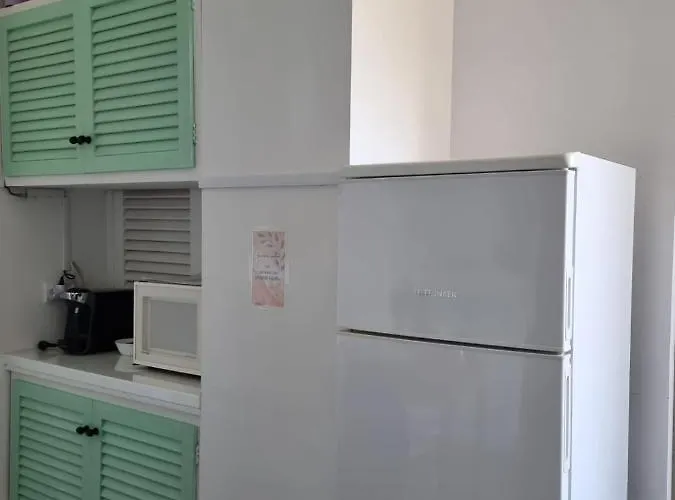 Your Holidays * Castell-Platja d’Aro